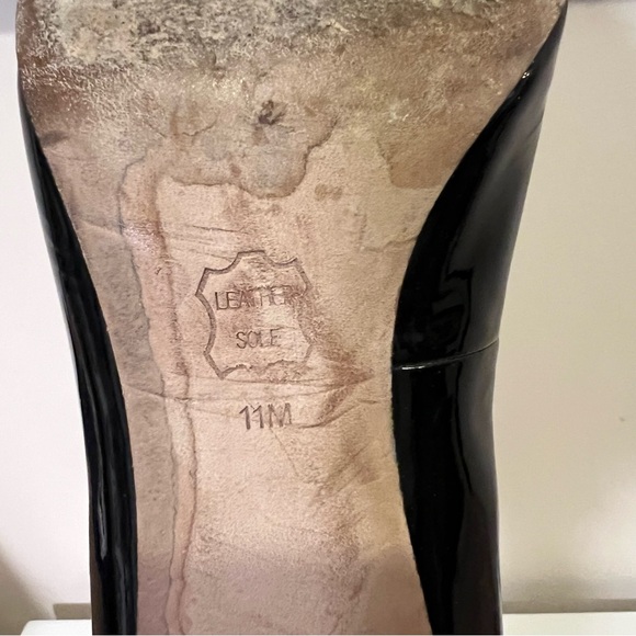 Luxury Minimalist Tory Burch Raleigh 70MM Patent Leather Pump/Shoe - Picture 7 of 9